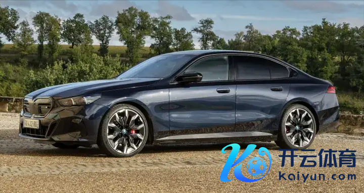 BMW 5系销量“用数据语言”：同比下落40%是新换代阵痛照旧常态？